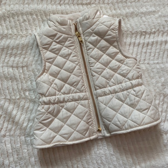 Old Navy Other - ☀️ 2 for $9 Baby Girl Winter White Quilted Vest